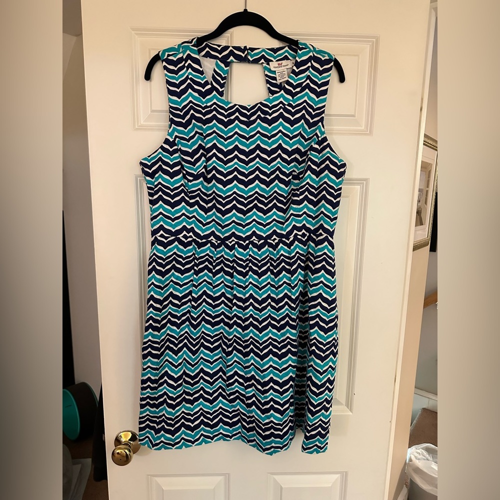 Vineyard Vines dress